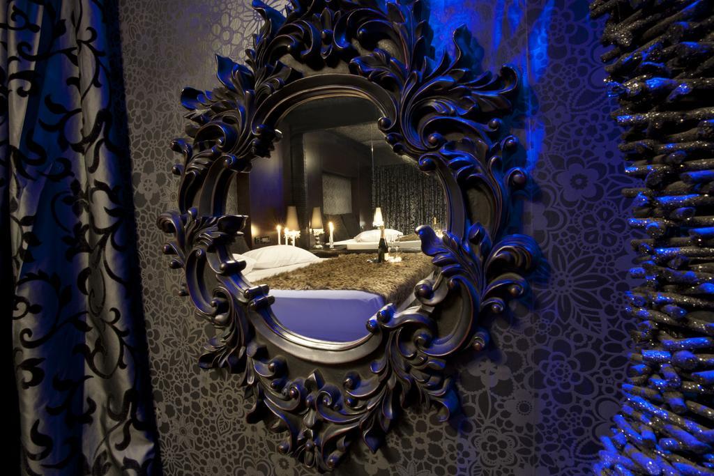 The Crystal Blue Hotel アテネ エクステリア 写真